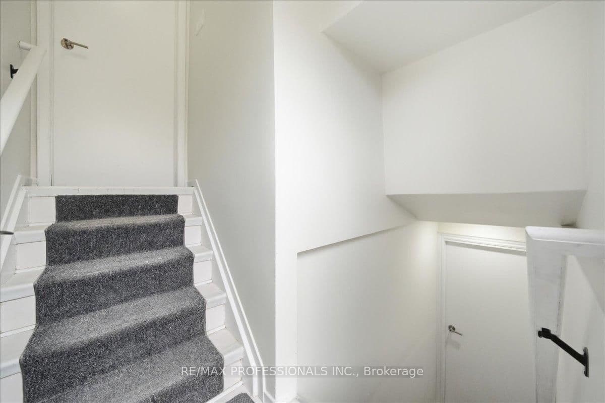 9611 Keele Street, Unit C - Image 2