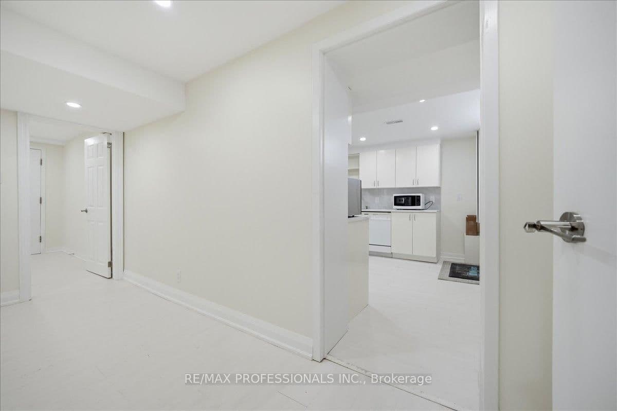 9611 Keele Street, Unit C - Image 3