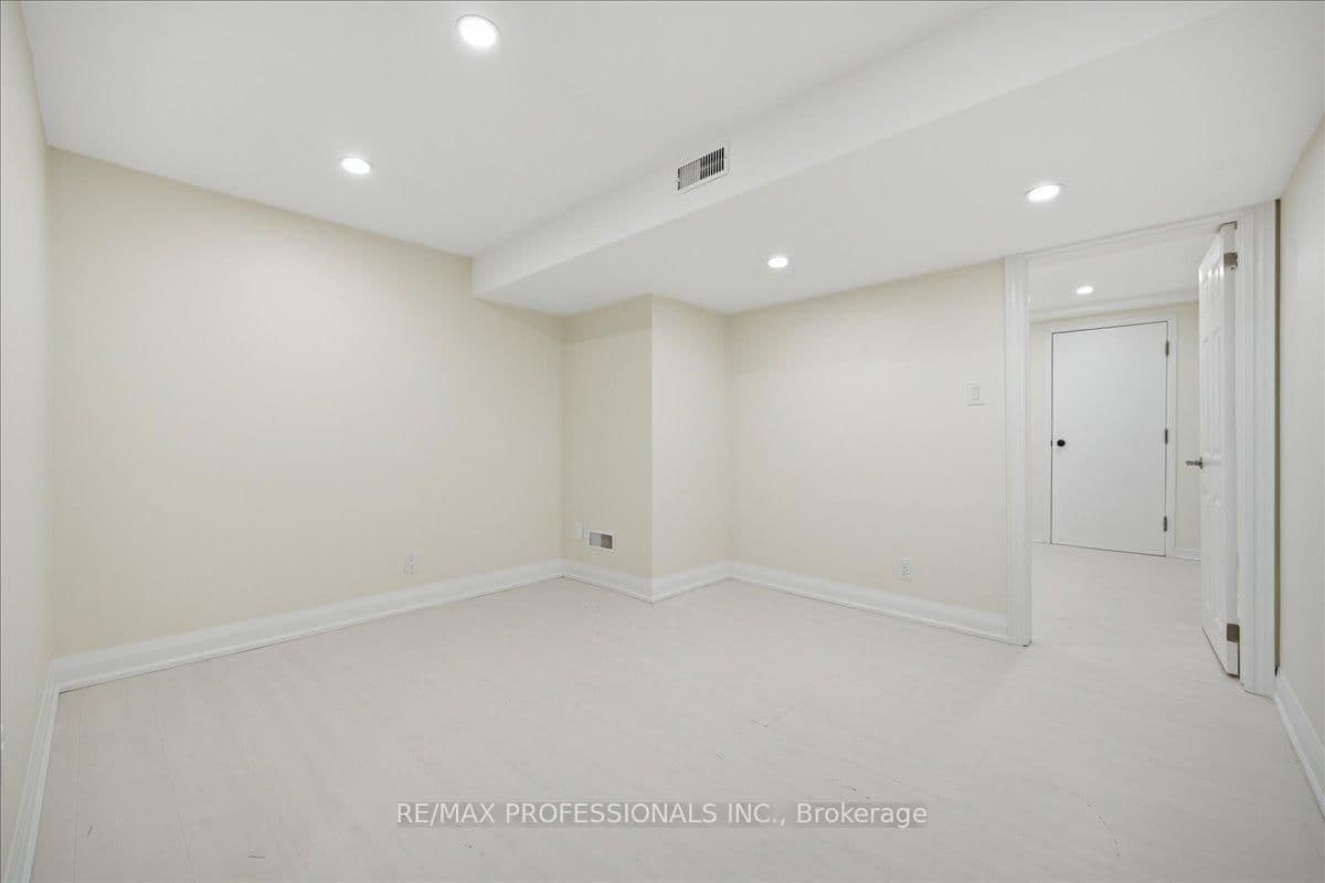 9611 Keele Street, Unit C - Image 4