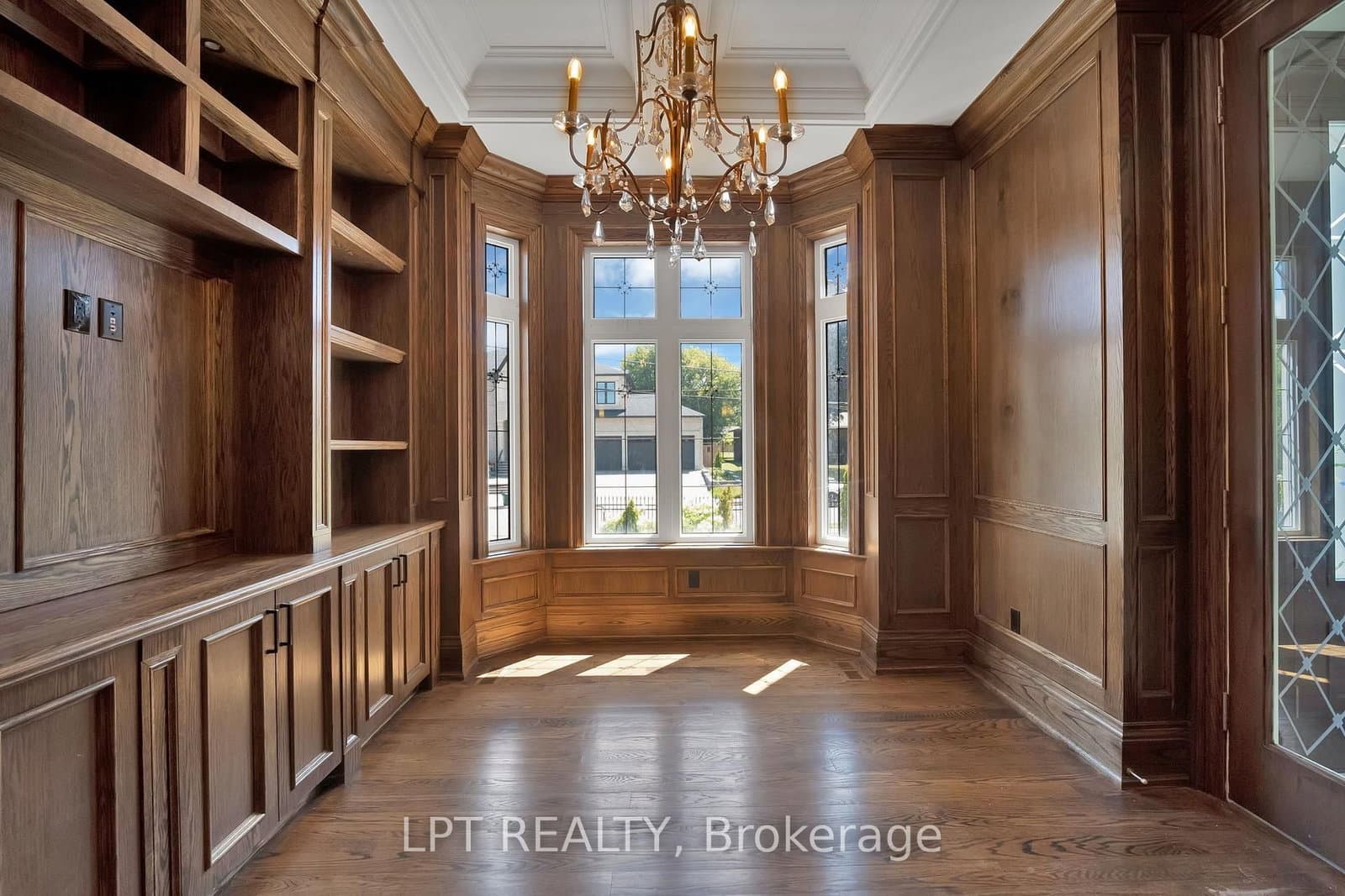 2 Poplar Drive - Image 4