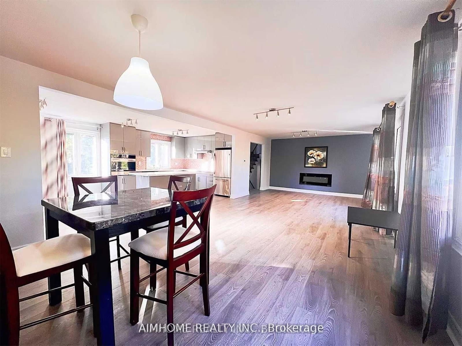 344 Steeles Avenue E - Image 4