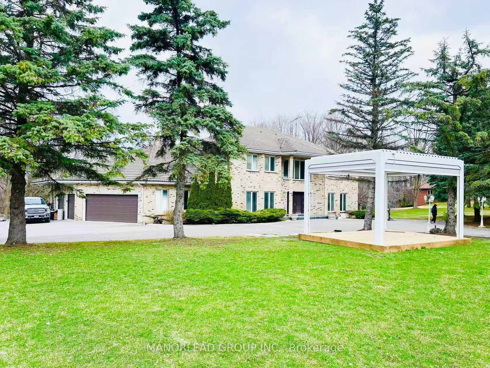 270 Greenbrooke Drive - Image 3