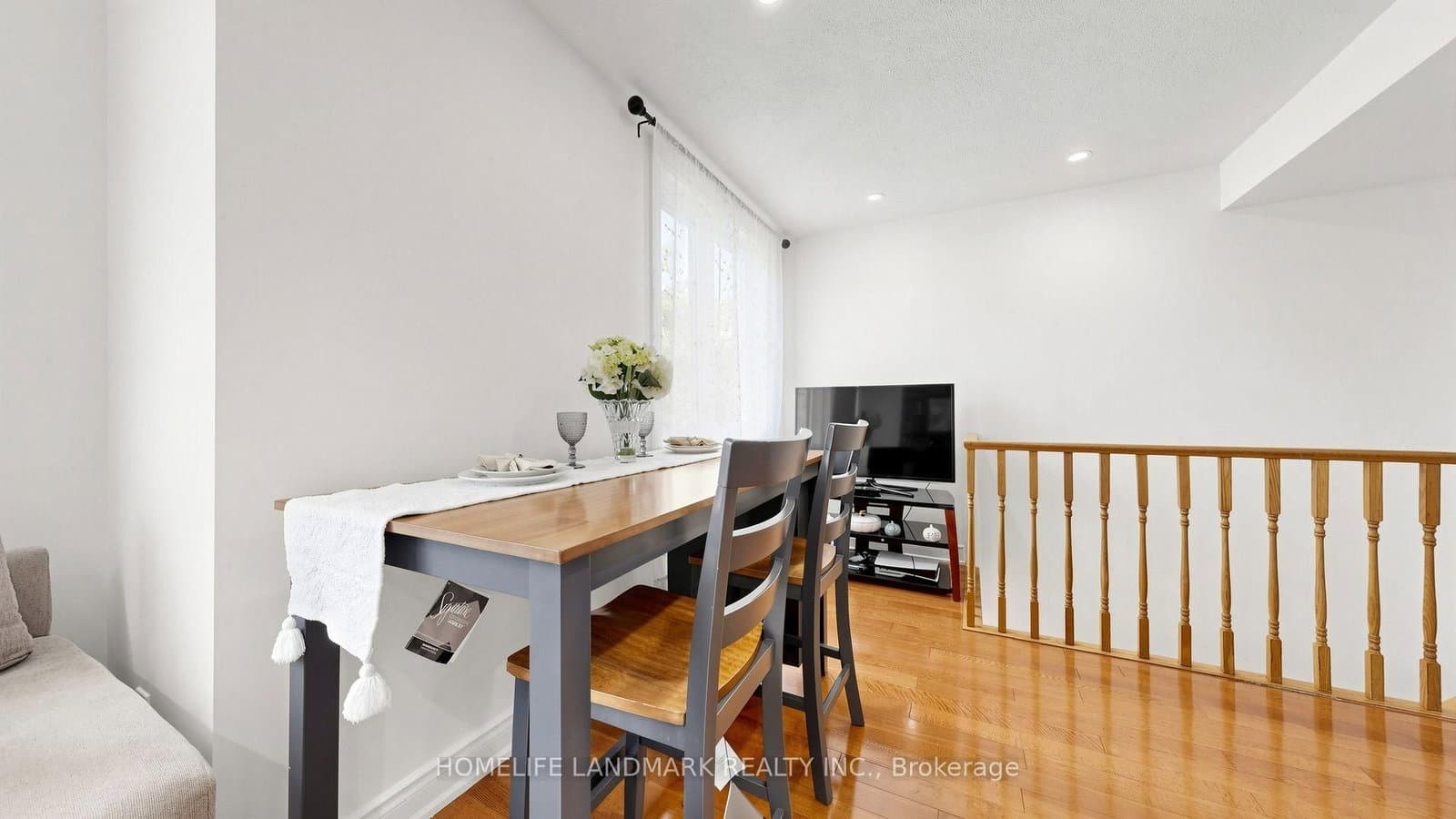 75 Weldrick Road E, Unit 318 - Image 6