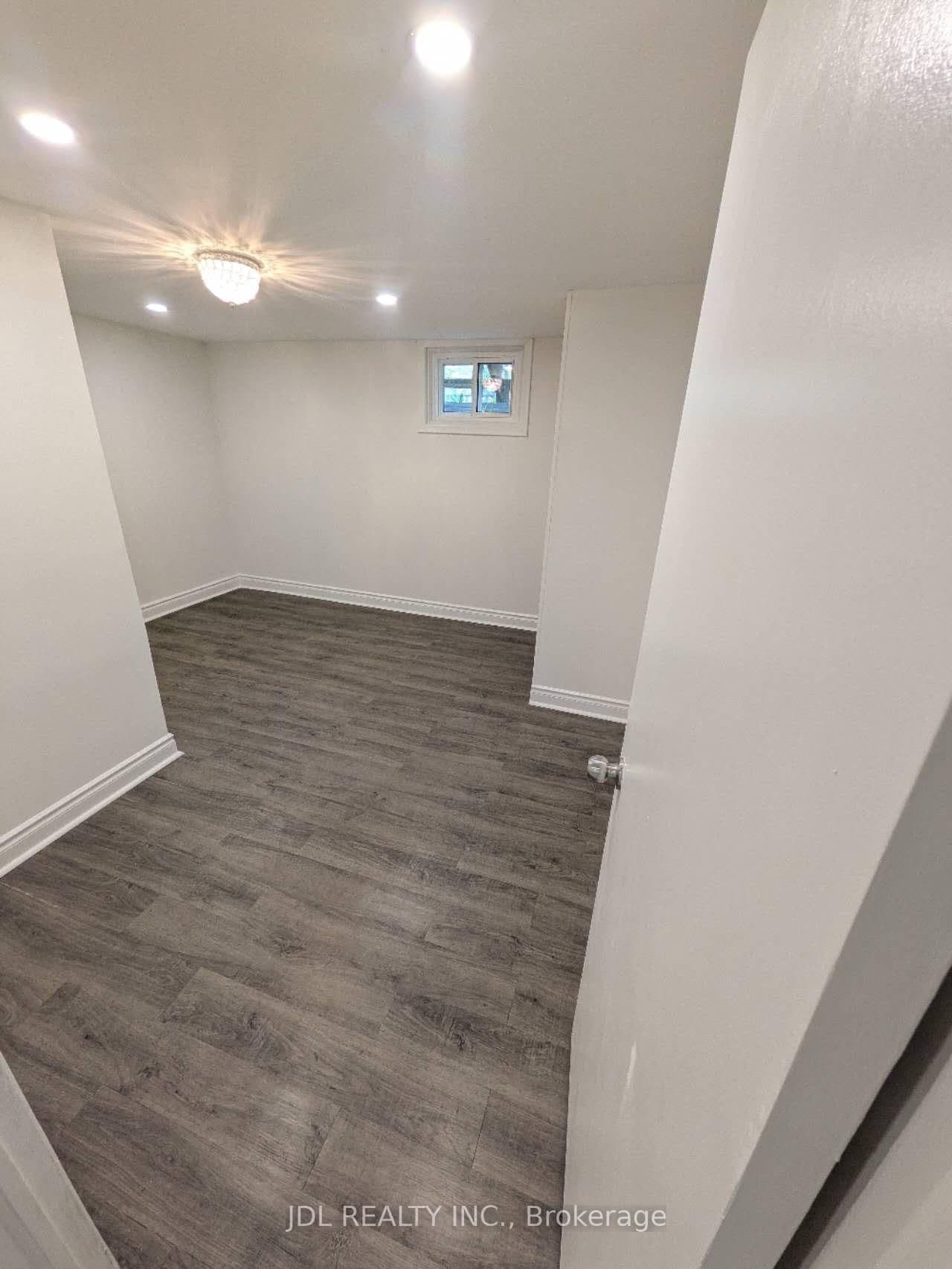 345 Centre Street E - Image 6