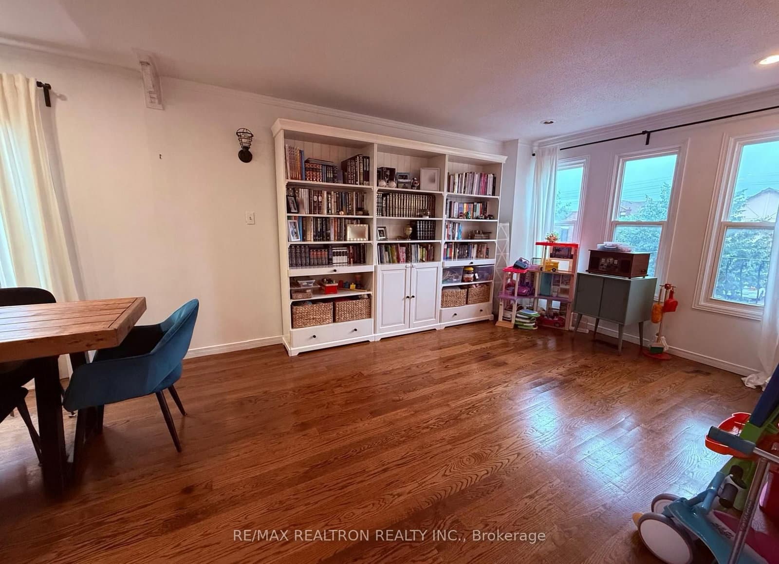 44 Roxborough Lane - Image 5
