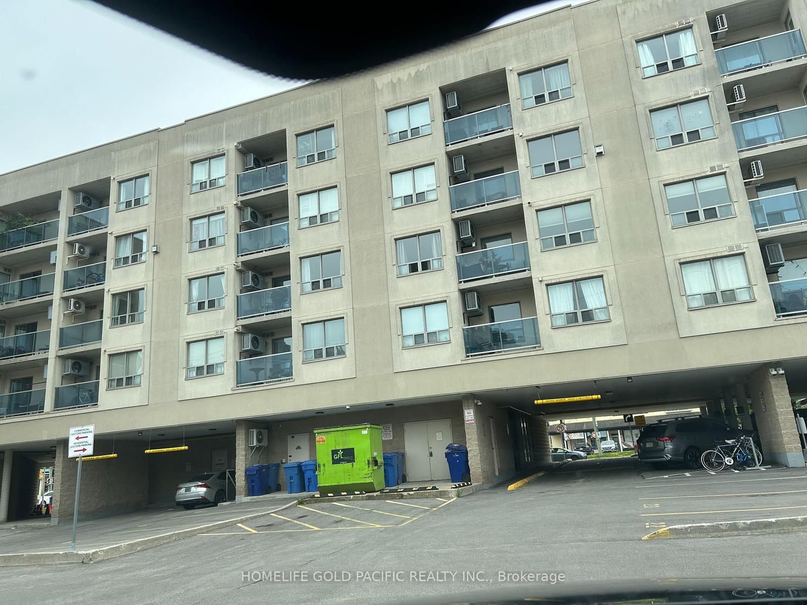 160 Wellington Street E, Unit 310 - Image 1
