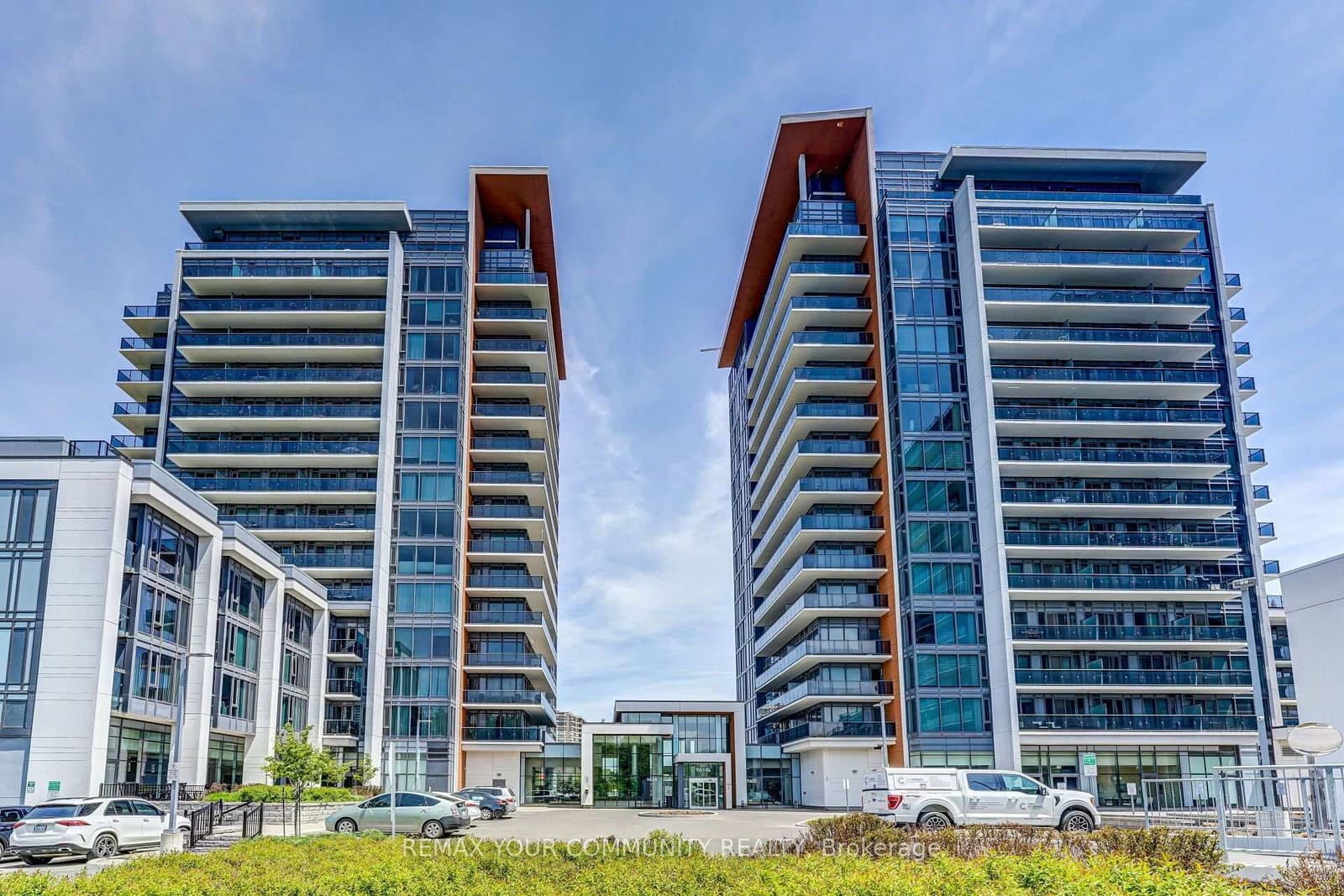 9608 Yonge Street, Unit 705A - Image 1