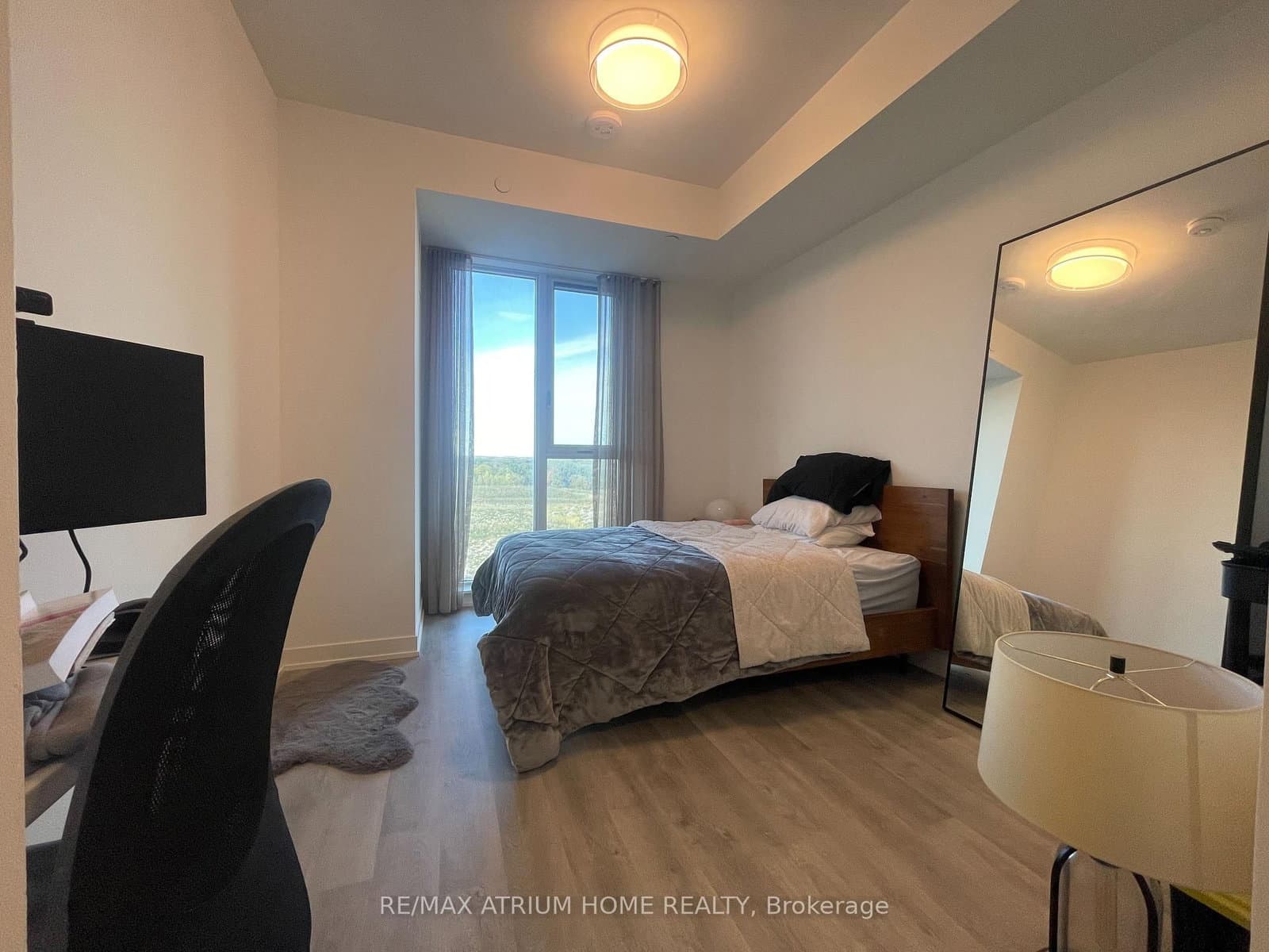 38 Simcoe Promenade, Unit 511 - Image 6