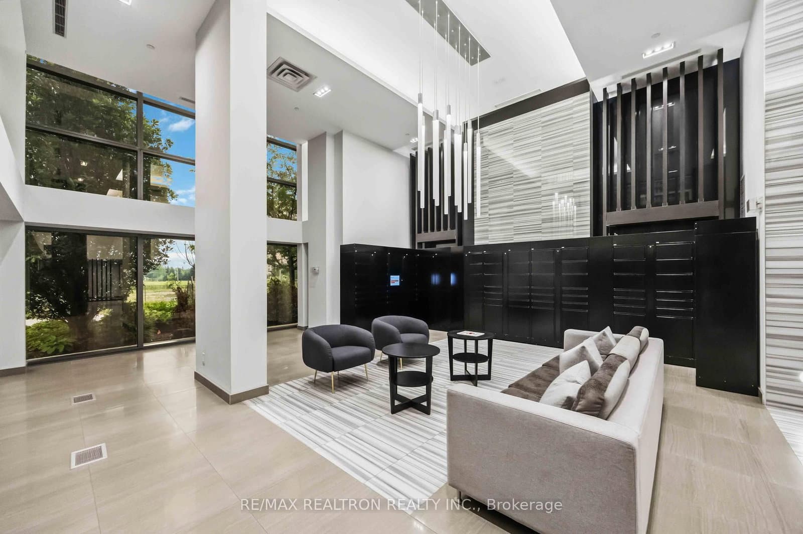55 Oneida Crescent, Unit 1904 - Image 4