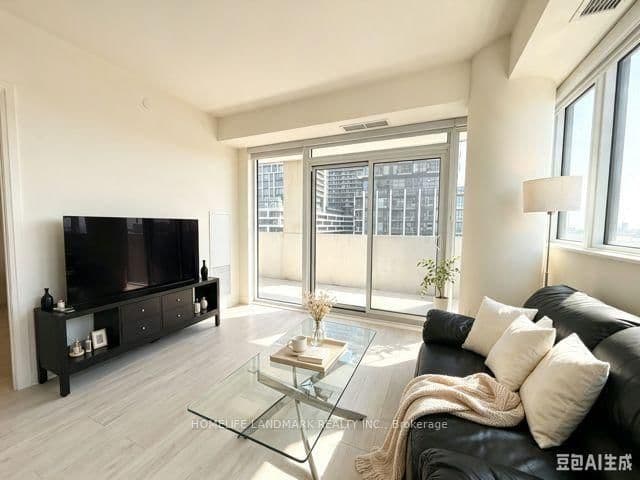 9000 JANE Street, Unit 424 - Image 2