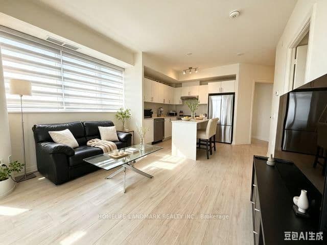 9000 JANE Street, Unit 424 - Image 3