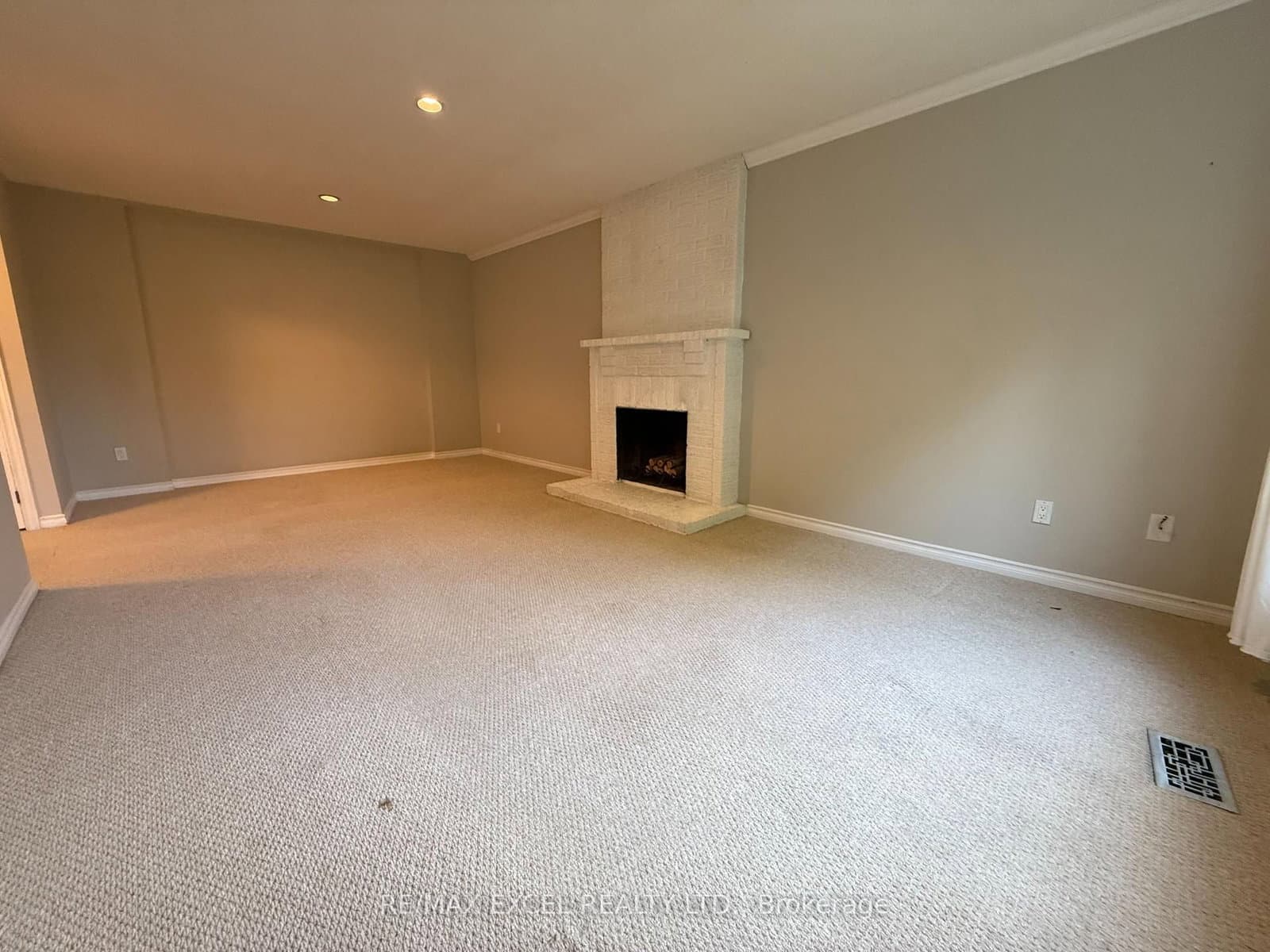 197 Lancaster Avenue, Unit Lower - Image 3
