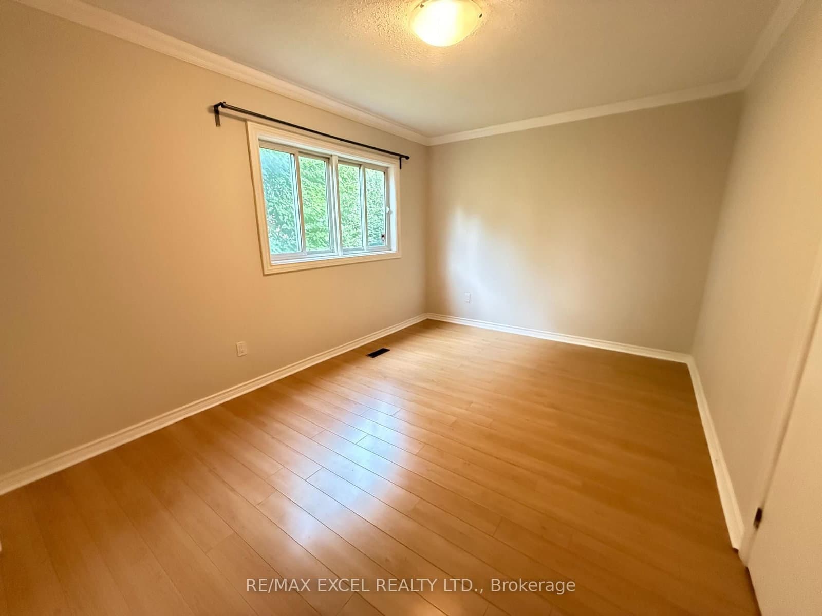 197 Lancaster Avenue, Unit Lower - Image 4
