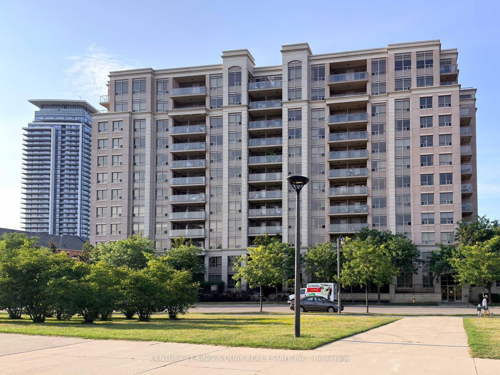 37 Galleria Parkway, Unit UPH 10 - Image 1
