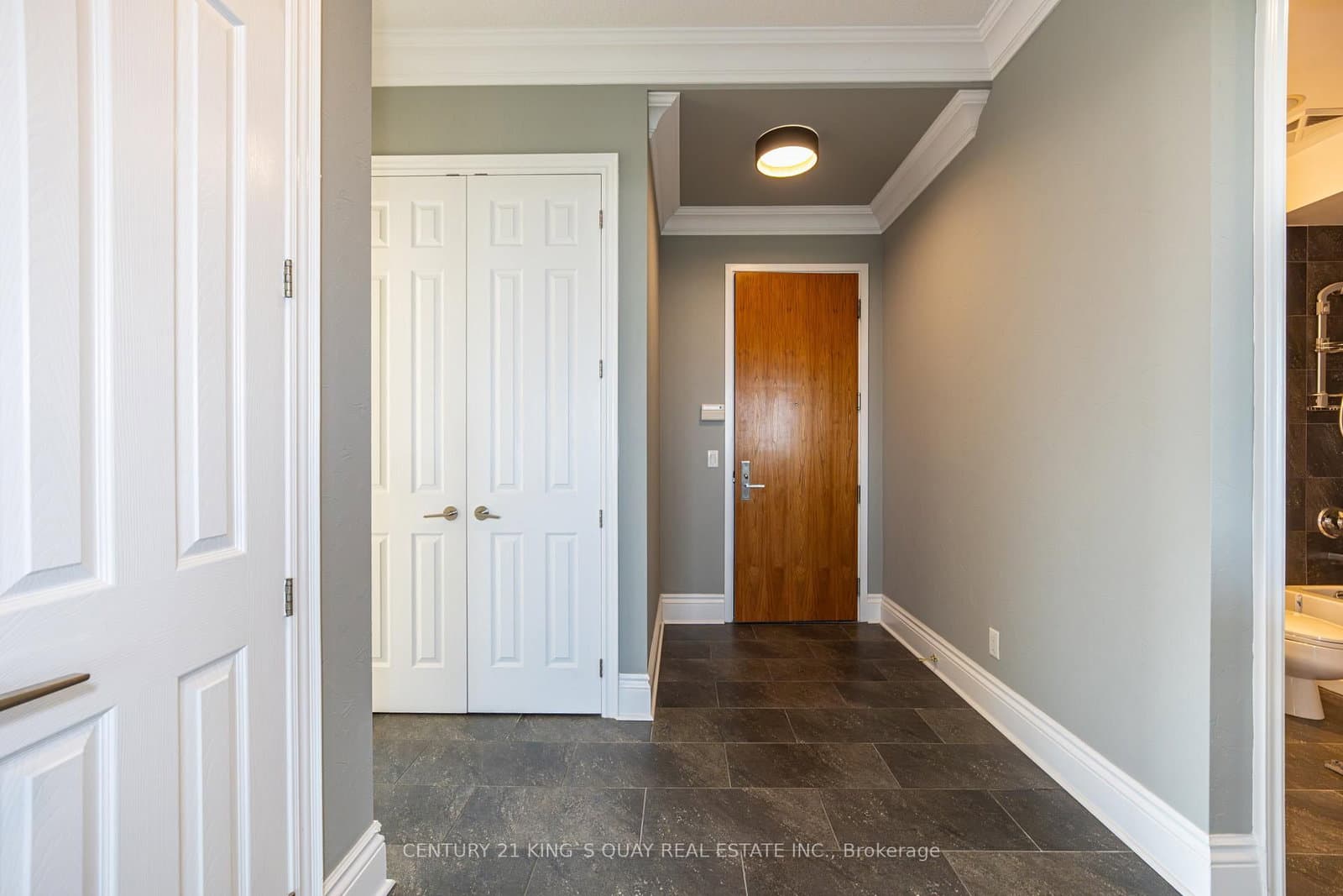 37 Galleria Parkway, Unit UPH 10 - Image 3
