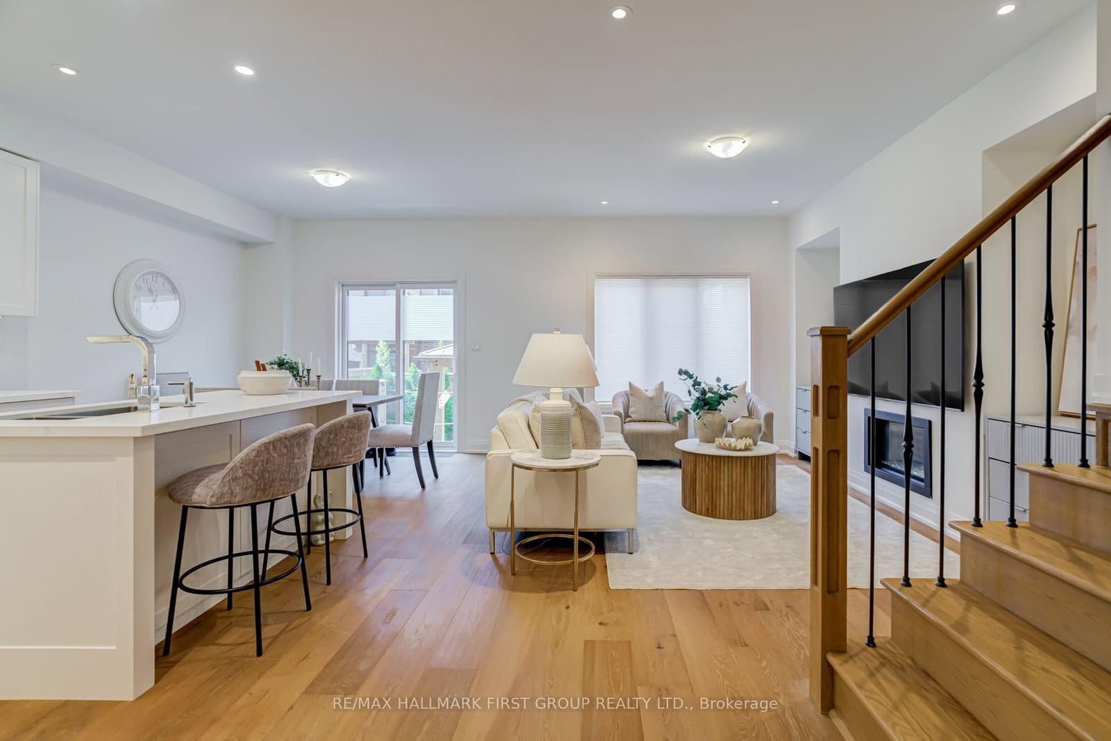5 Harry Thornton Lane - Image 4