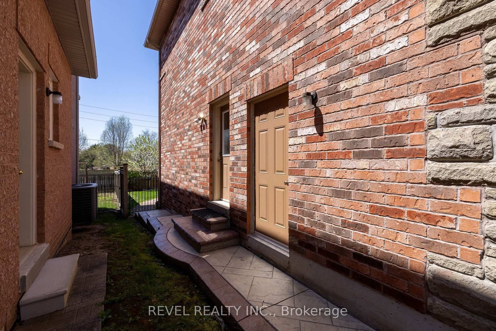 16 Terrance Drive, Unit Basement - Image 3