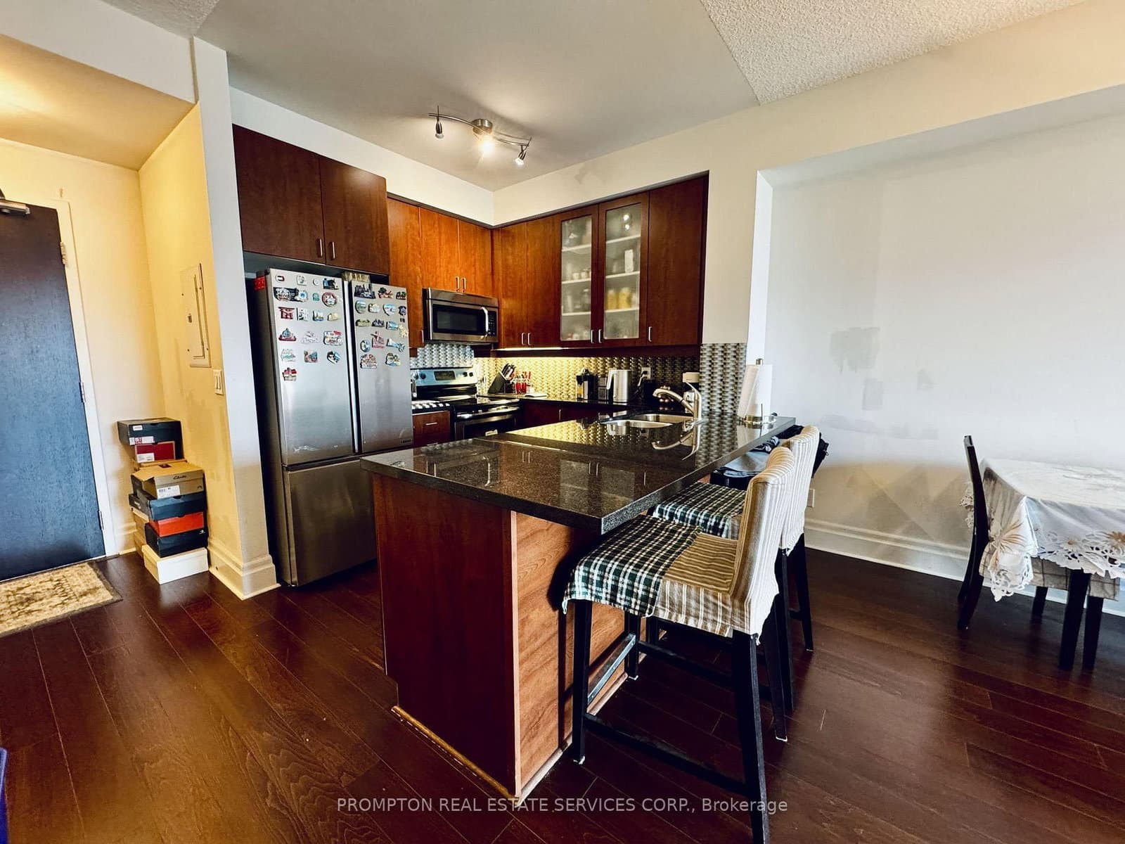 111 UPPER DUKE Crescent, Unit 503 - Image 5