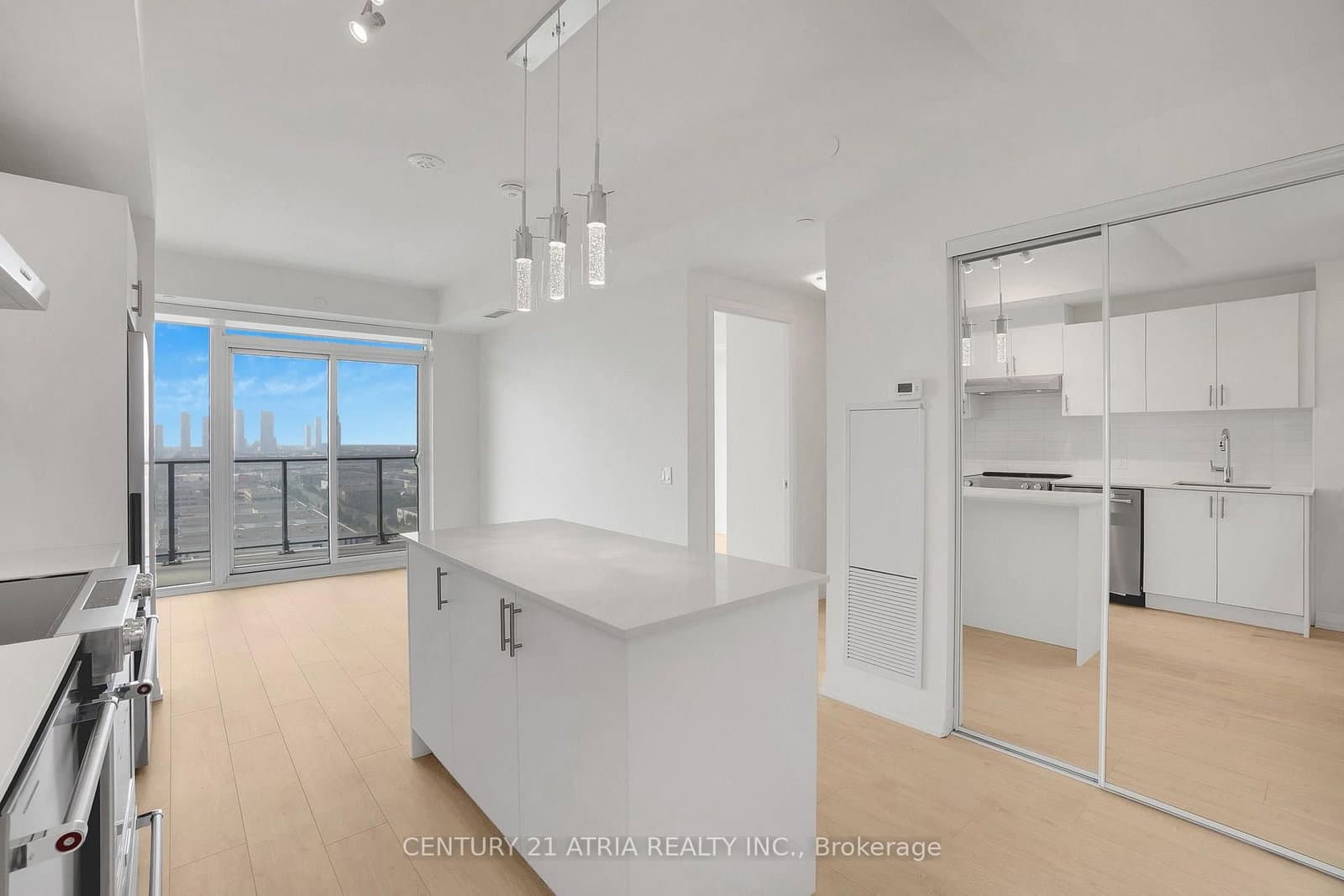 8960 Jane Street, Unit 1823 - Image 5