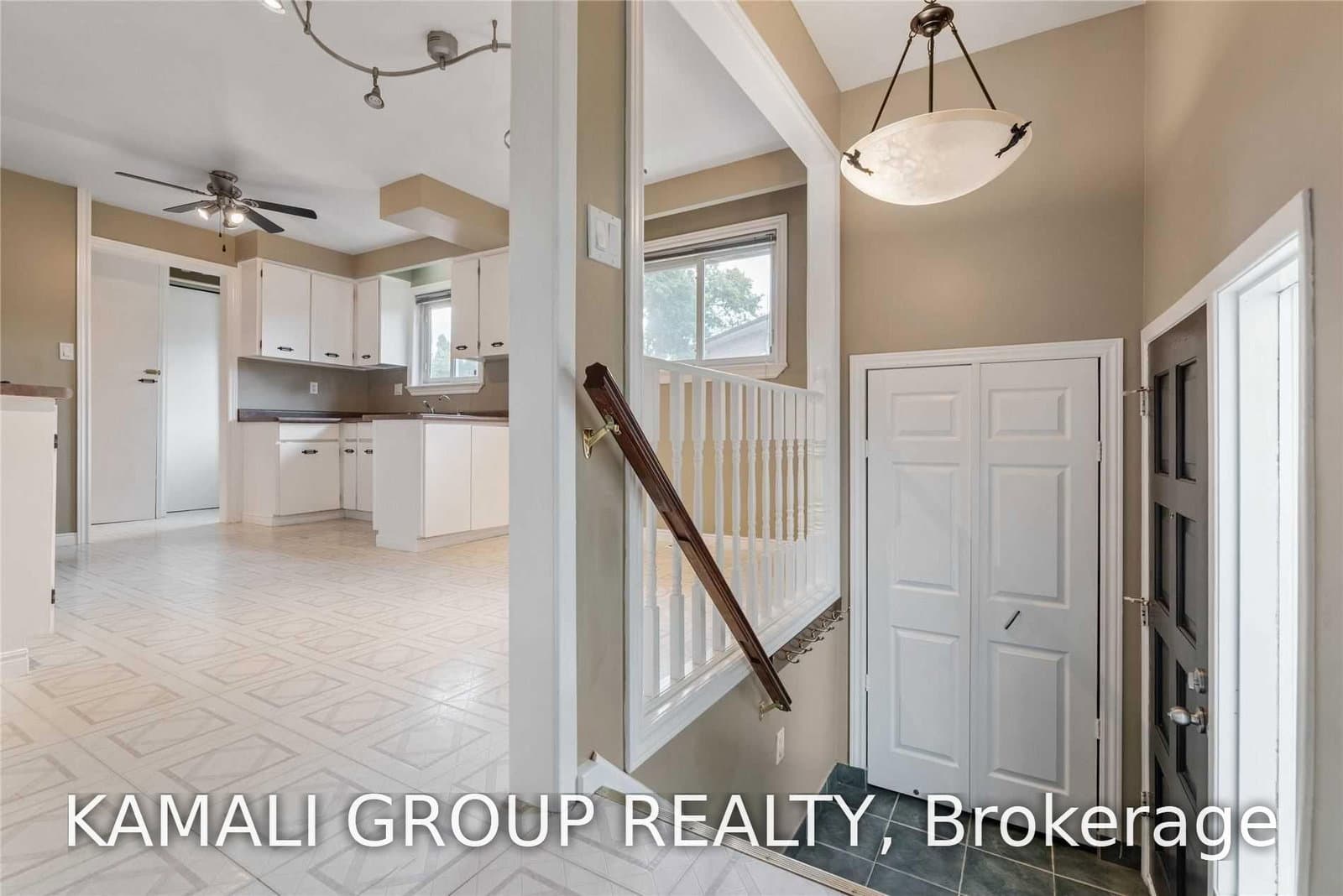 15 Walter Avenue, Unit MAIN - Image 2