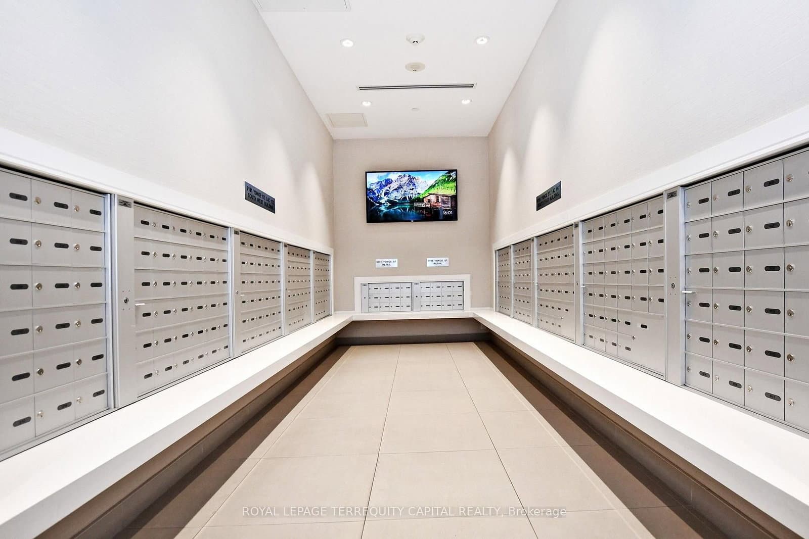 9199 Yonge Street, Unit Se-306 - Image 5