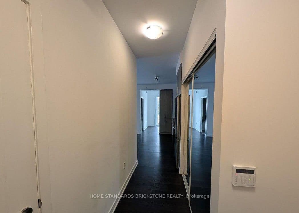 95 Oneida Crescent, Unit 810 - Image 3