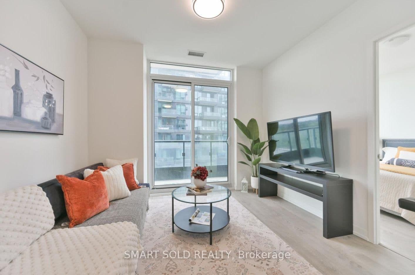 8868 Yonge Street, Unit 909E - Image 4