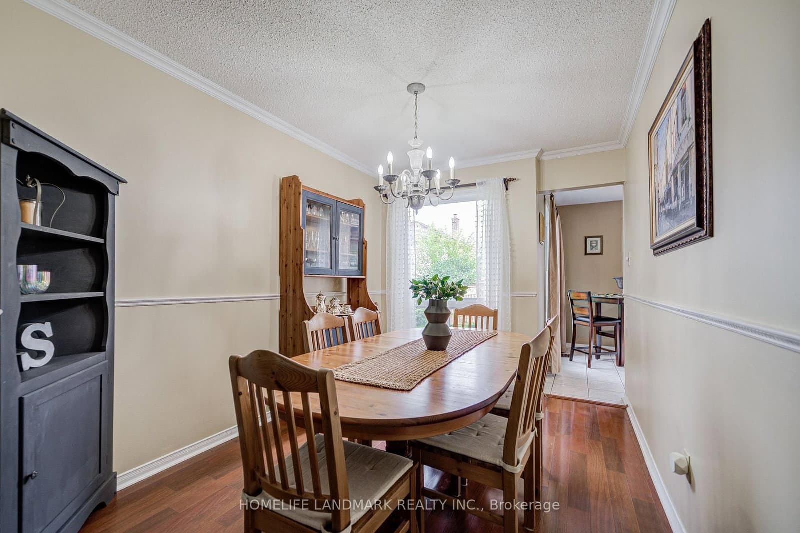 8 Closs Square - Image 6
