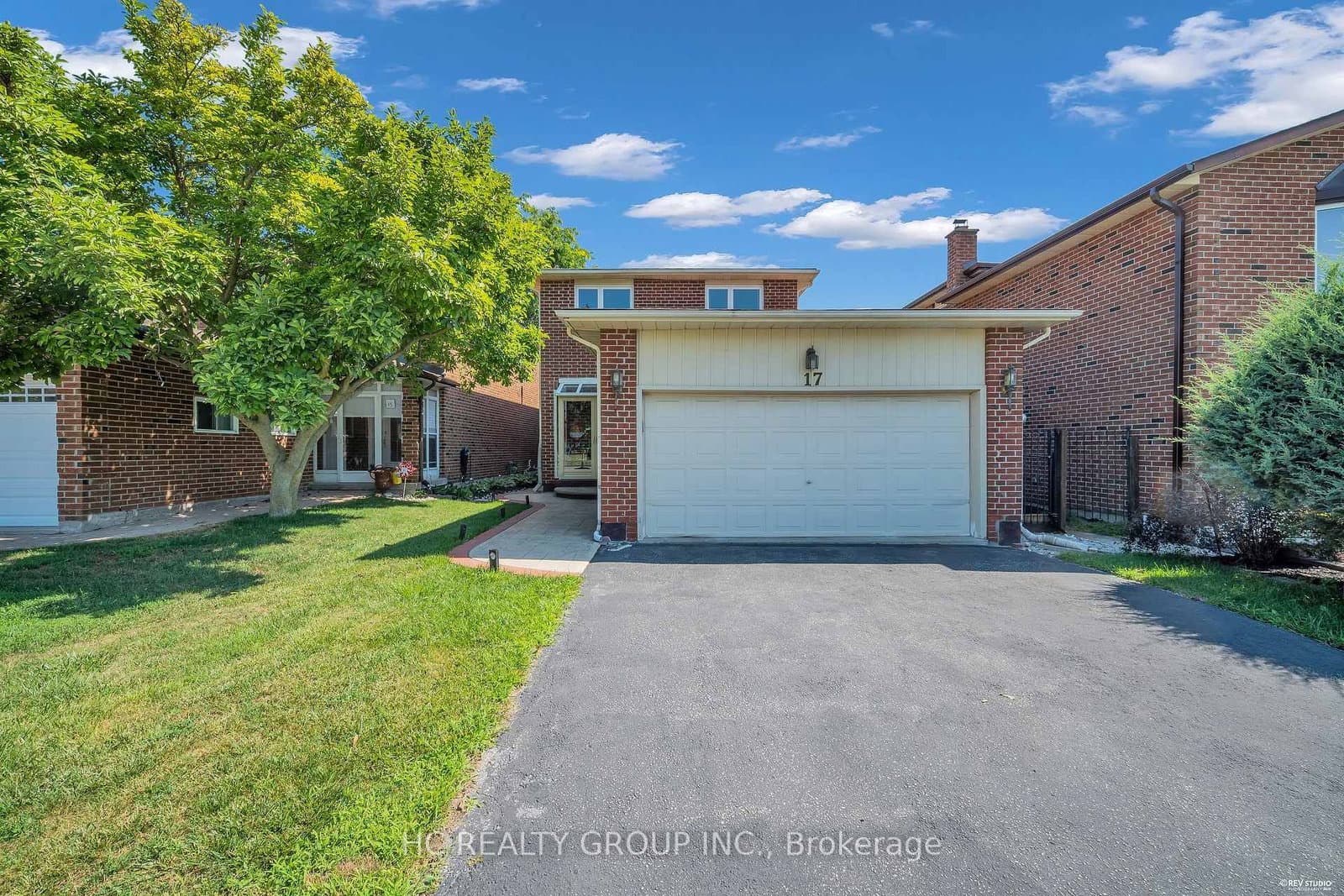 17 Pugsley Avenue - Image 1