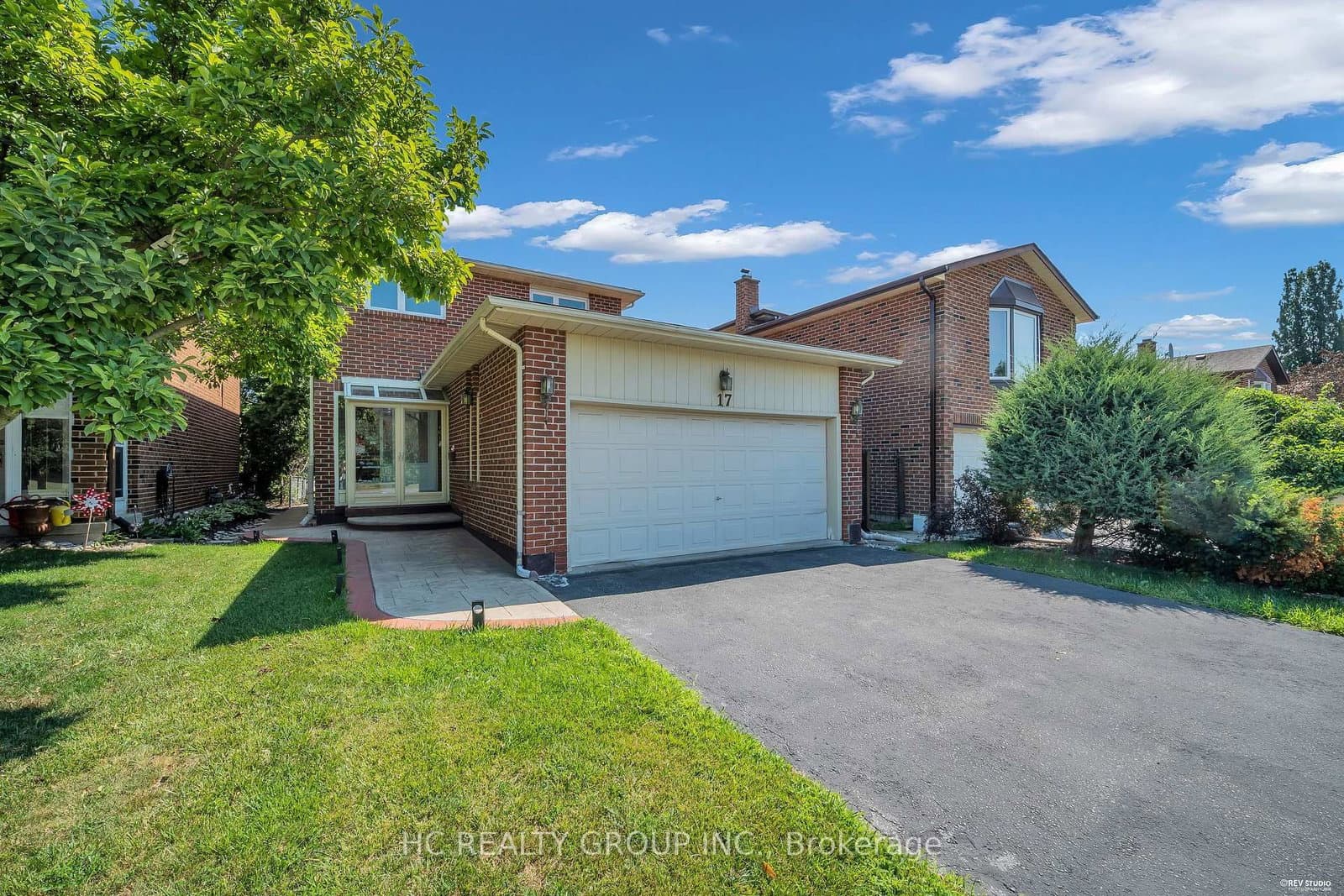 17 Pugsley Avenue - Image 2