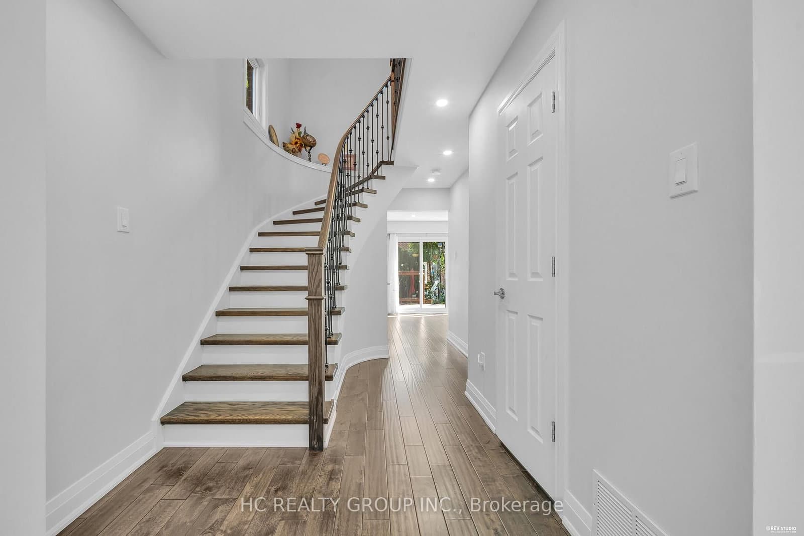 17 Pugsley Avenue - Image 5