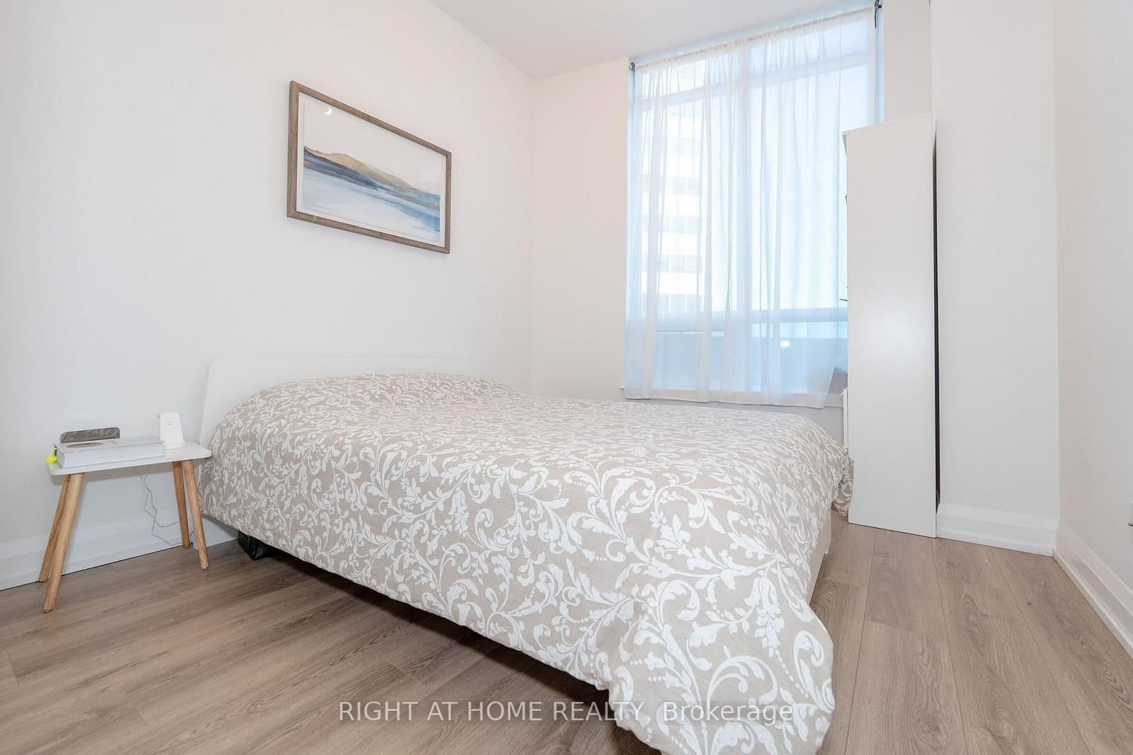7171 Yonge Street, Unit 306 - Image 5