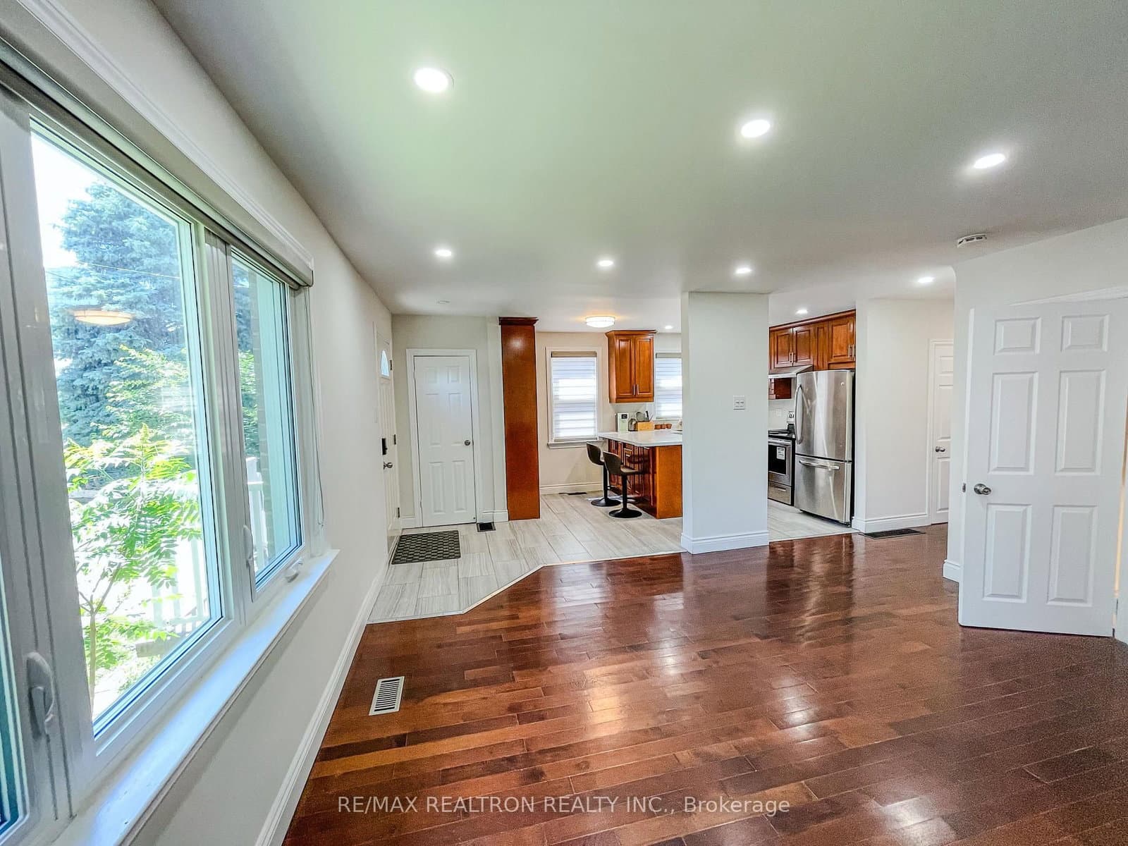 52 Glen Cameron Road - Image 4