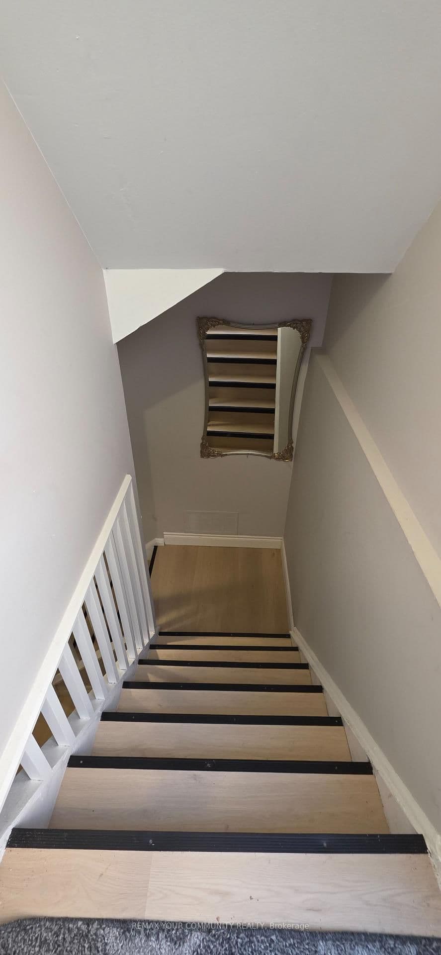7 Miles Court, Unit LOWER - Image 3