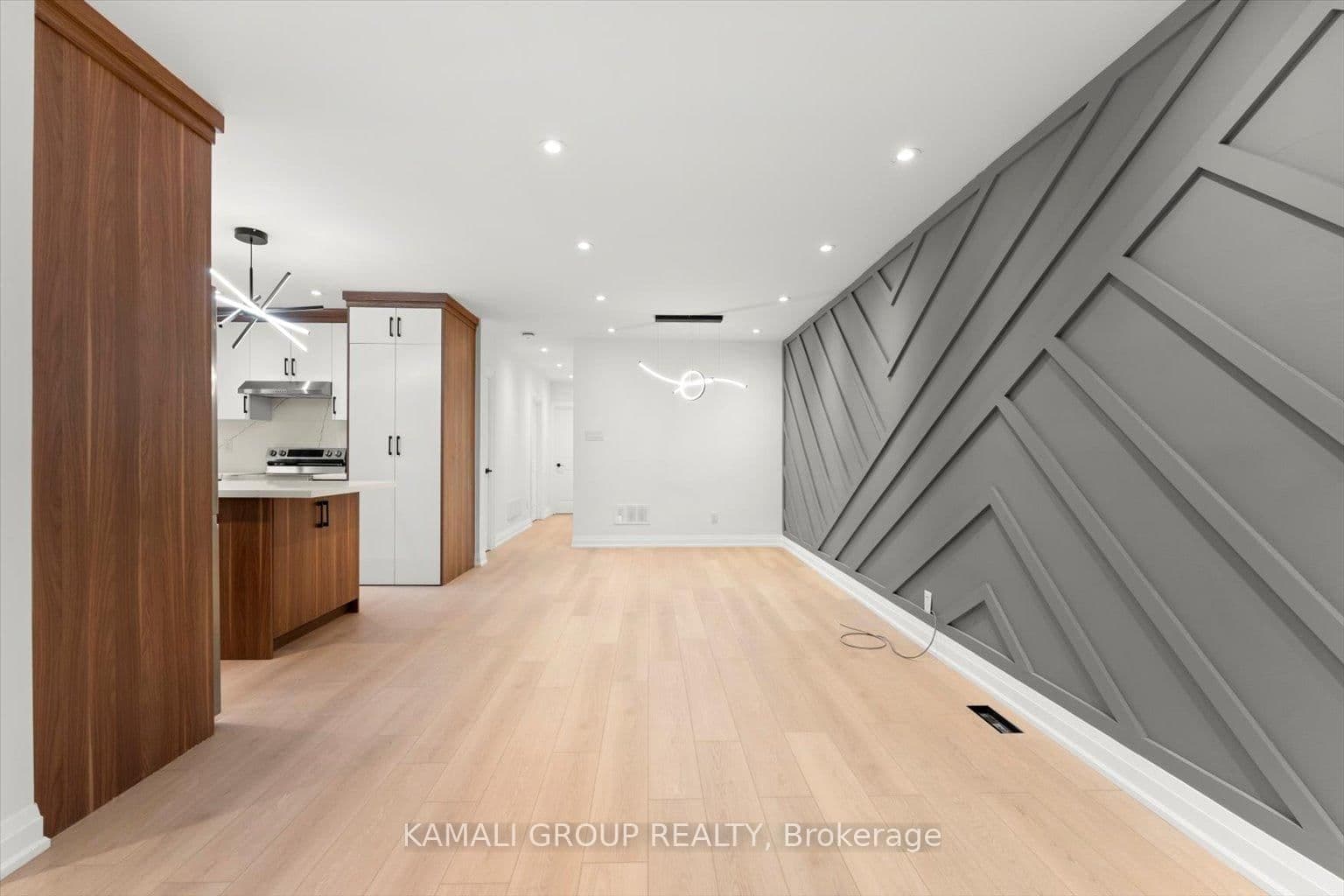 63 Walter Avenue, Unit MAIN - Image 5