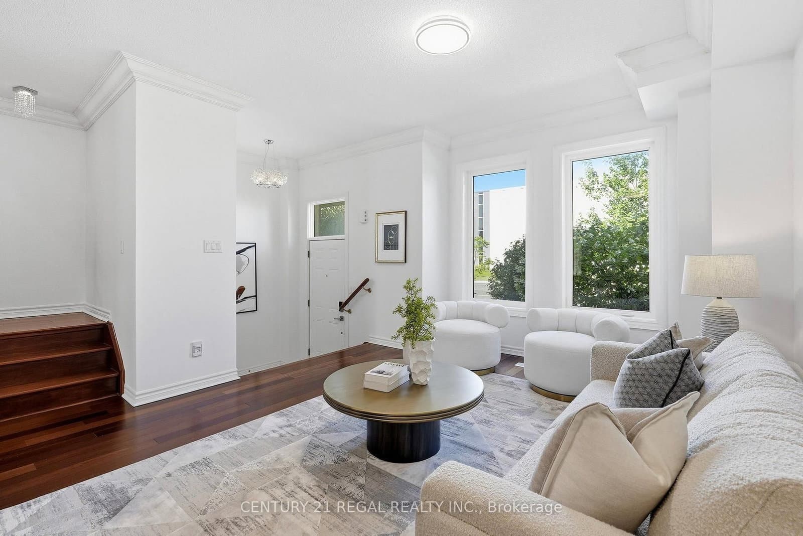 10461 Woodbine Avenue - Image 5