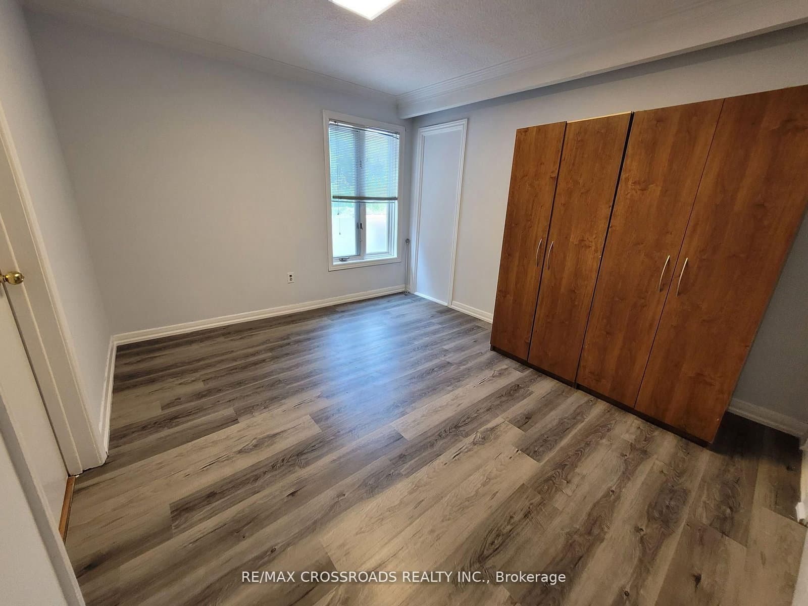 124 Major Mackenzie Drive E, Unit Main - Image 2