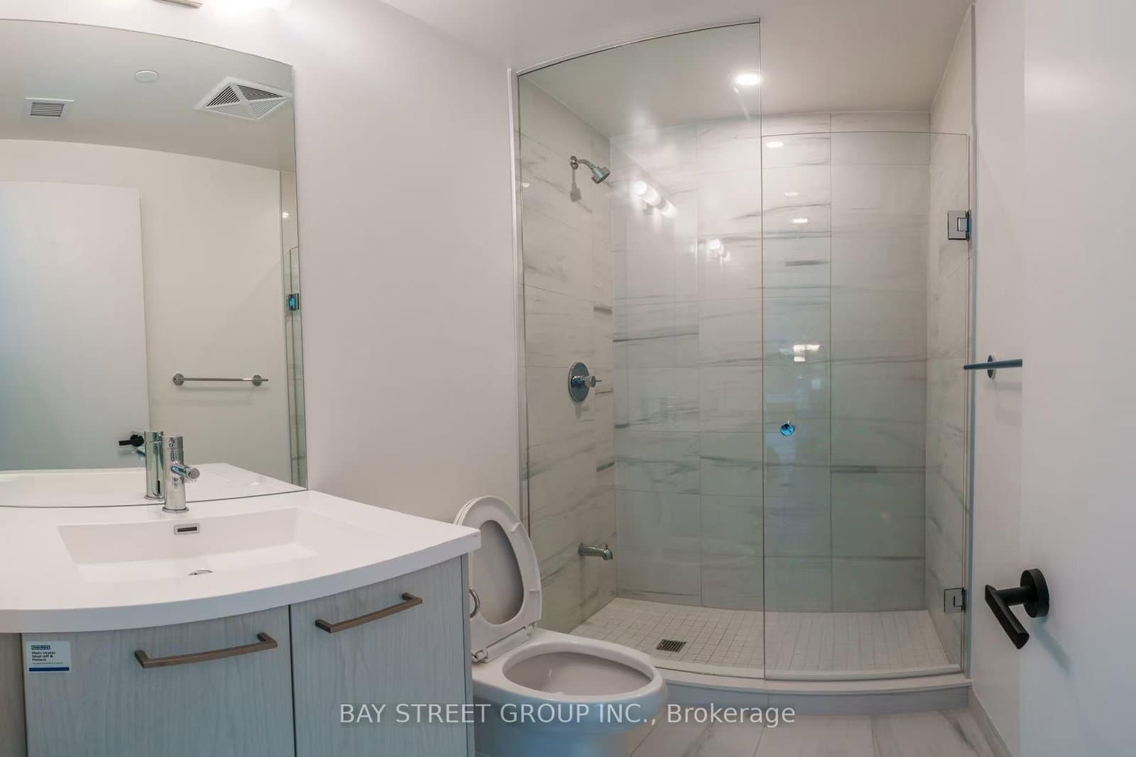 28 Interchange Way, Unit 1105 - Image 6