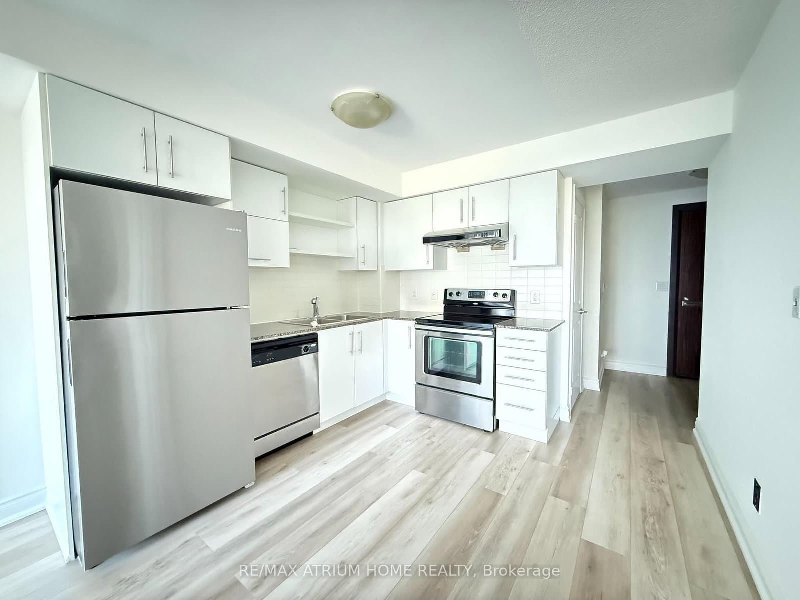 233 South Park Road, Unit 602 - Image 5