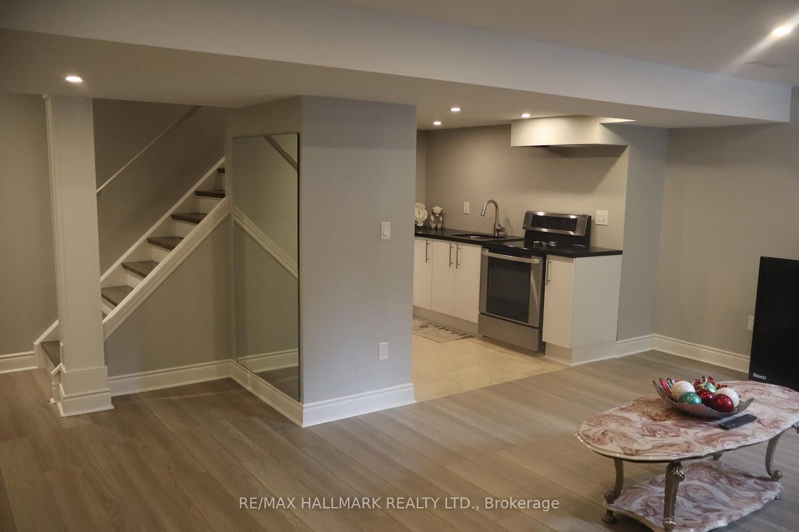 15 Cormorant Crescent, Unit Basement - Image 5