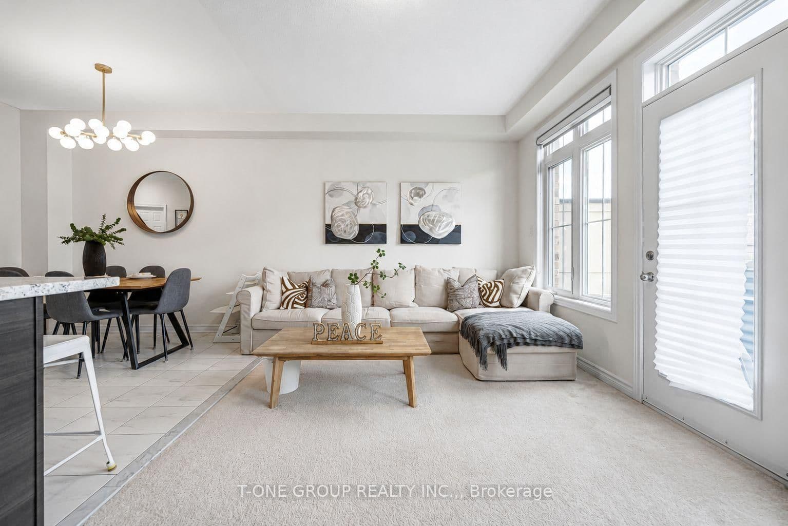 27 Sharbot Lane - Image 5