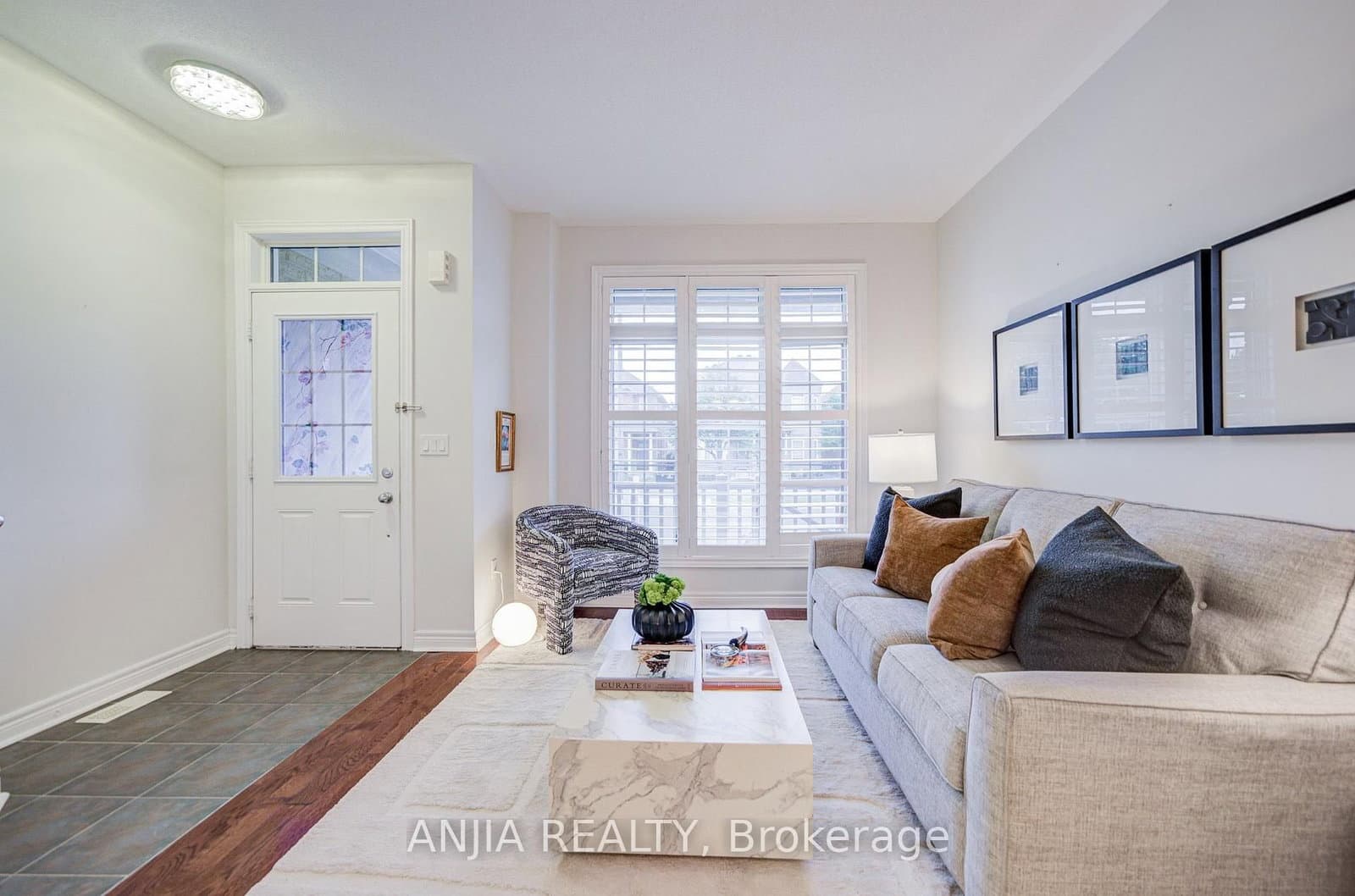 2406 Bur Oak Avenue - Image 4
