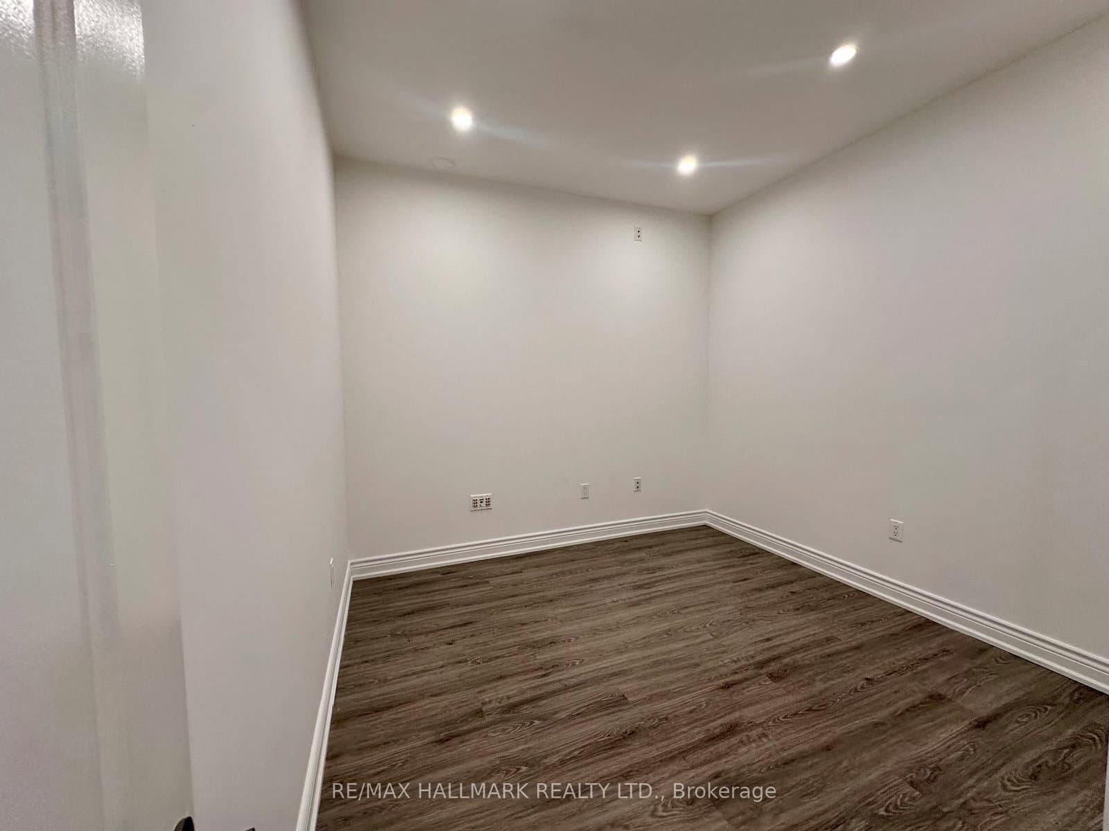 91 Greenbank Drive, Unit Bsmt - Image 6