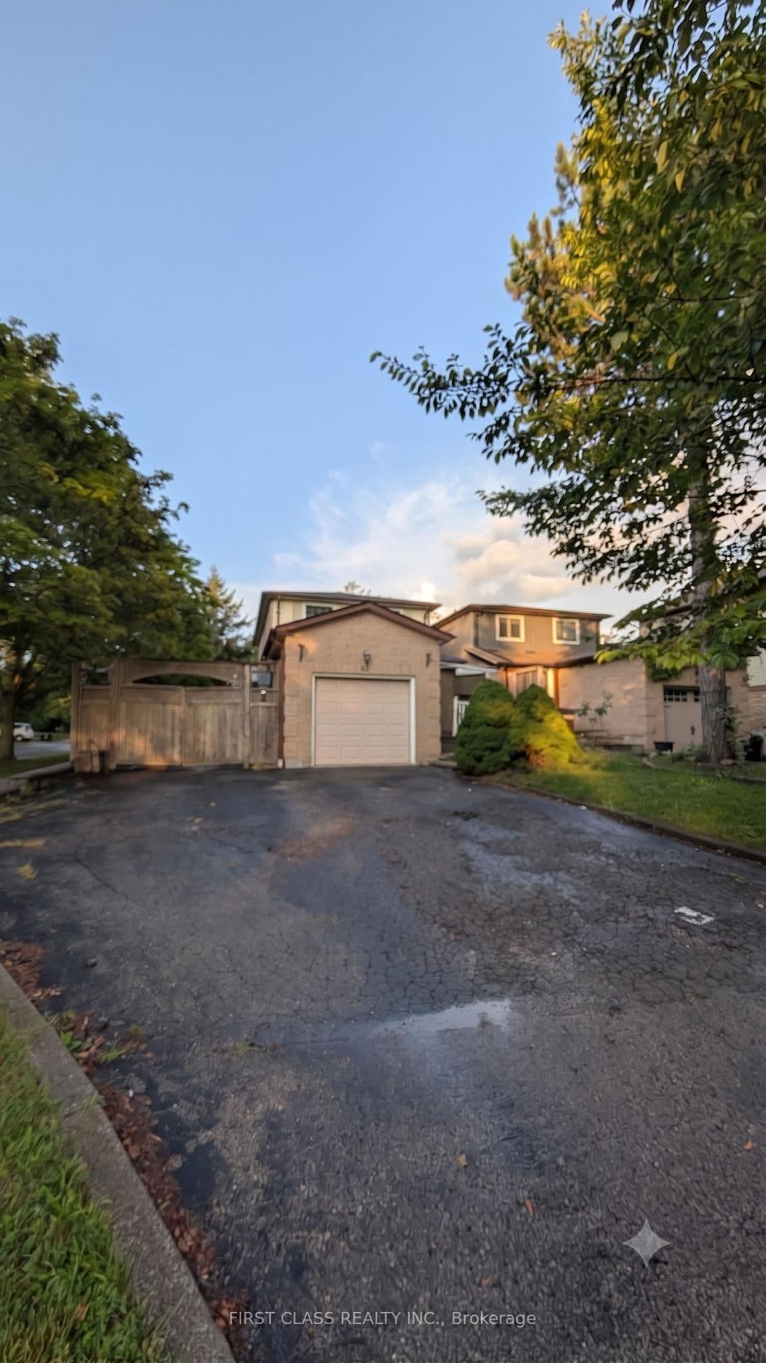 63 Marlow Crescent - Image 1