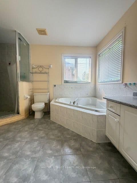 83 Gemini Crescent - Image 4