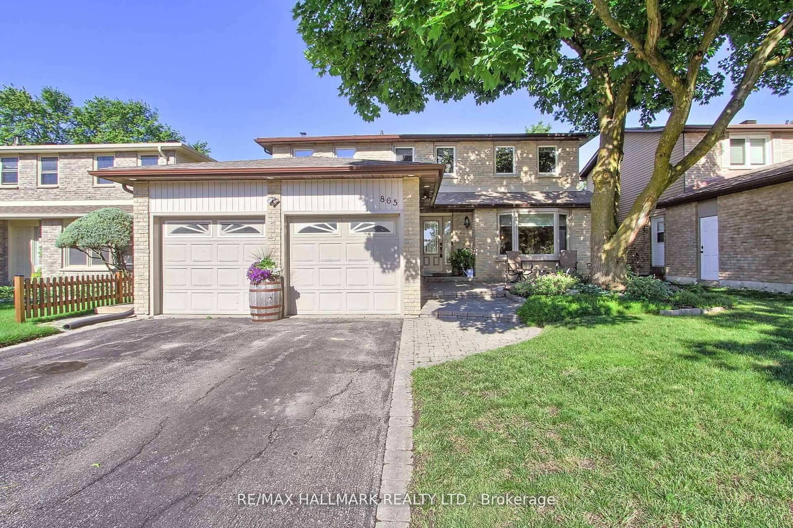 865 Arnold Crescent - Image 1