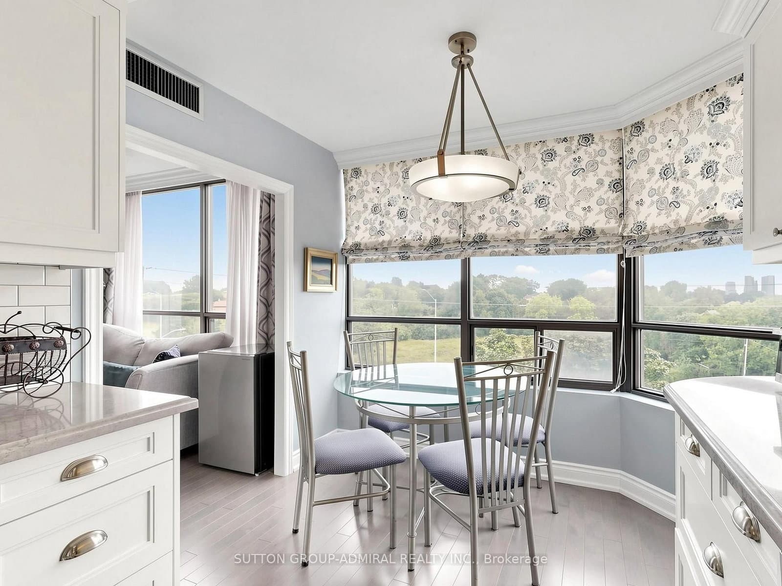 7460 Bathurst Street, Unit 507 - Image 5