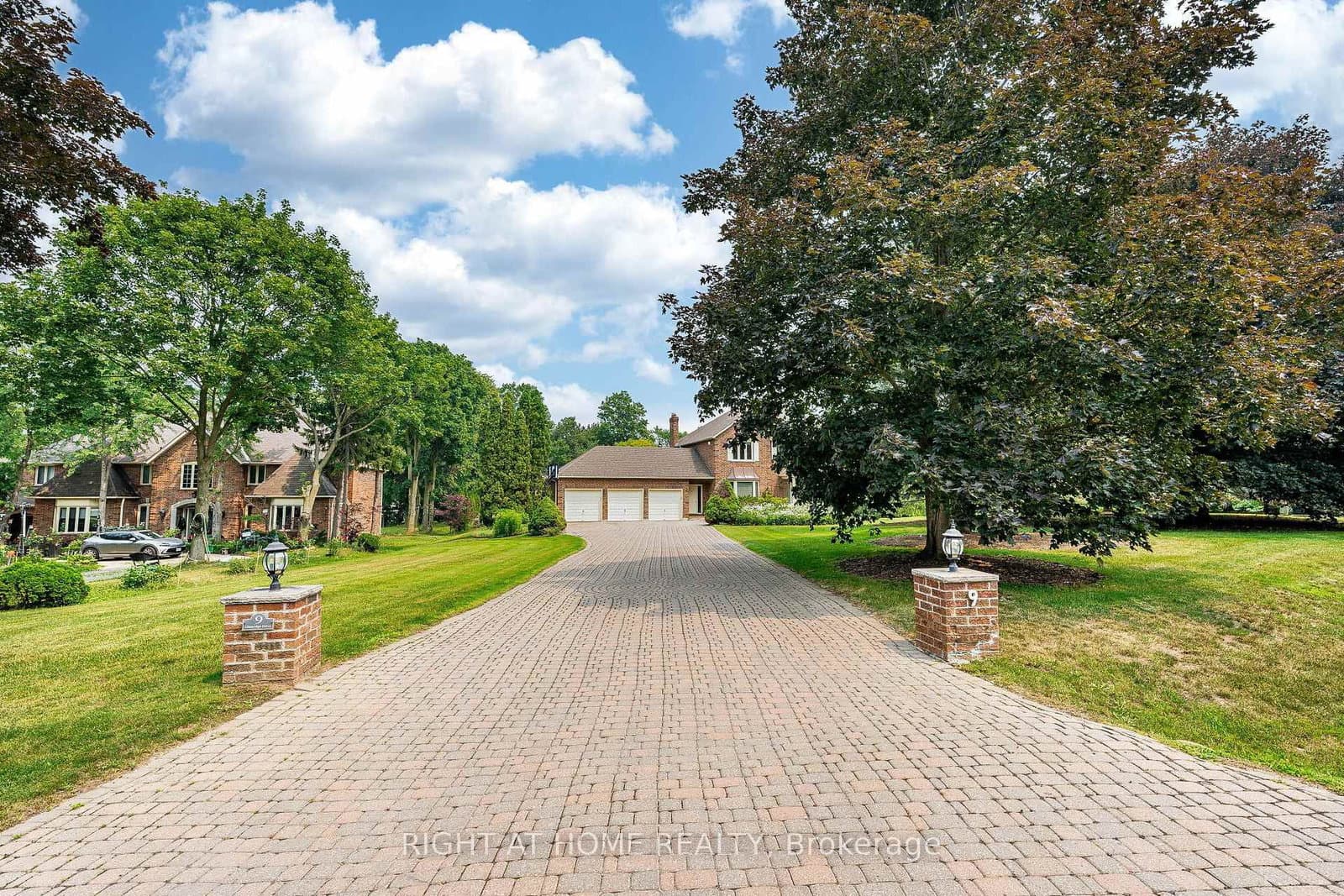 9 Glenridge Drive - Image 3