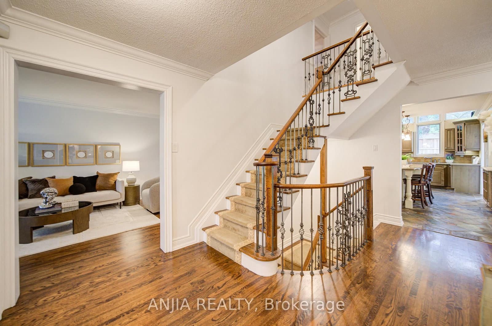 140 Reeve Drive - Image 5