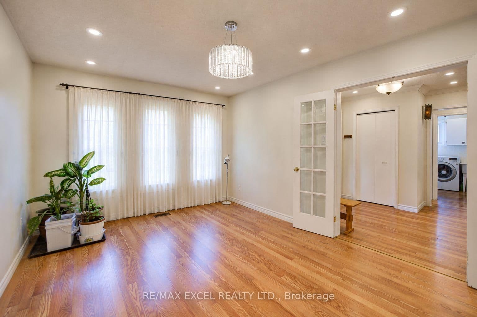 104 Lambeth Court - Image 6